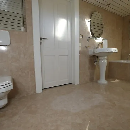 Vila Regina *